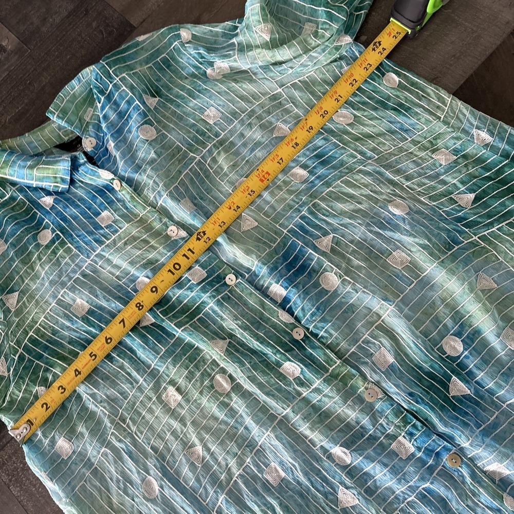 Ali Miles Women's Sz 1X Button up Tunic Top Green Blue Geometric Artsy sheer - Picture 11 of 11